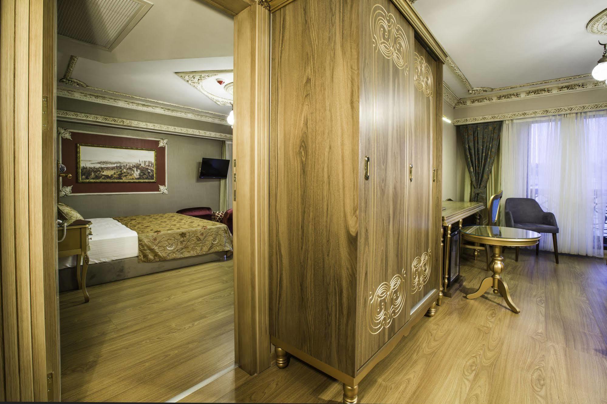 Hotel Phosphorion Istanbulská provincie Exteriér fotografie A room at the hotel